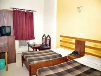 Hotel Pawan Plaza Near Sir Ganga Ram Hospital Deli