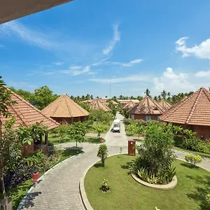 **** Resort Club Mahindra India