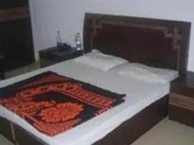 ***  Hotel Pawan Plaza Near Sir Ganga Ram Hospital Delhi  India